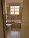 Tagesllichtbad mit Badewanne - 3 Zimmer Etagenwohnung zur Miete in Fritzlar