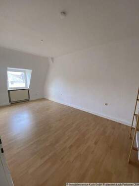 Wohnbereich3 - 2 Zimmer Etagenwohnung zur Miete in Kassel