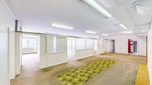 Großraumbüro - Flur - 