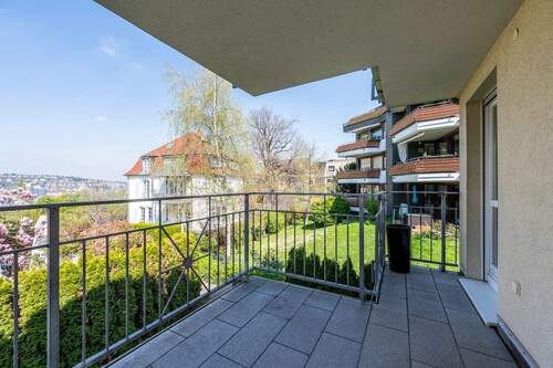 Balkon 2 - 3 Zimmer Etagenwohnung zum Kaufen in Stuttgart