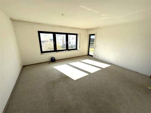 Wohnzimmer im EG - 