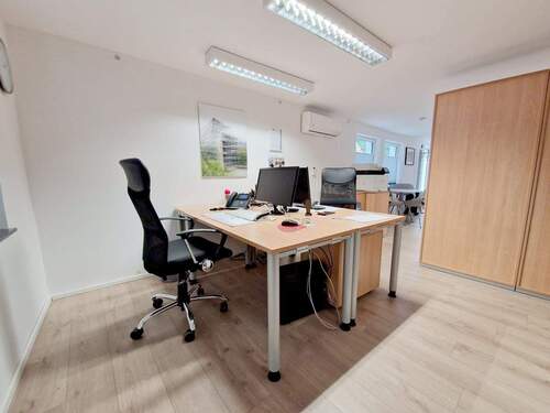 Bürofläche (EG) - 