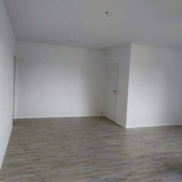 Wohnzimmer - 1 Zimmer Etagenwohnung in Bremerhaven