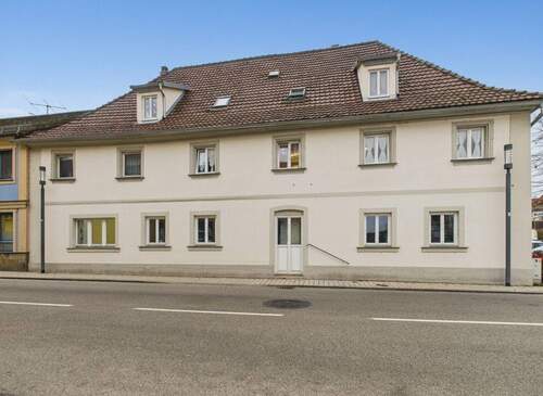 Außenansicht - 1 Zimmer Mehrfamilienhaus, Wohnhaus zum Kaufen in Litzendorf