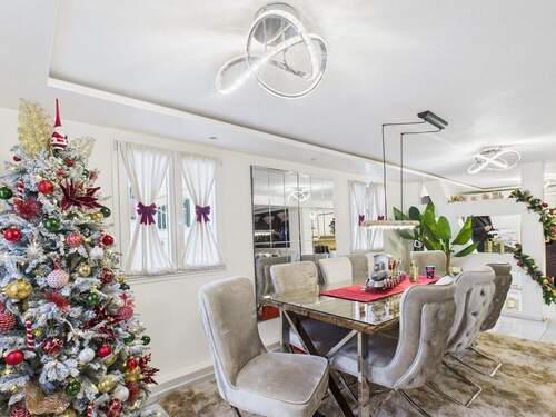 Esszimmer WHG 1 - 1 Zimmer Mehrfamilienhaus, Wohnhaus in Litzendorf