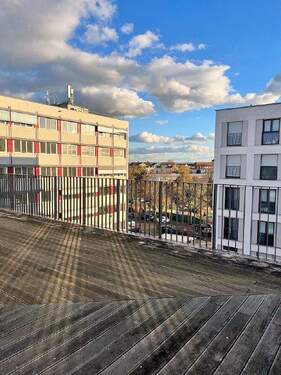 Blick von Terrasse - 4 Zimmer Etagenwohnung zur Miete in Dresden