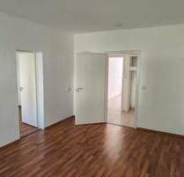 2-Zimmer-Erdgeschoß - Wohnung in Regis-Breitingen