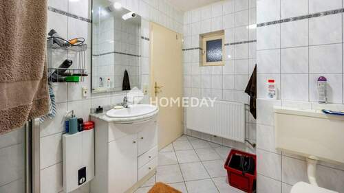 EG Badezimmer 1 - 