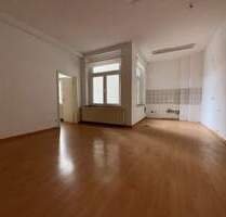 5-Raumwohnung der Innenstadt - 720,00&nbsp;EUR Kaltmiete, ca.&nbsp; 120,00&nbsp;m&sup2;&nbsp;Wohnfl&auml;che in Zwickau (PLZ: 08056) Innenstadt