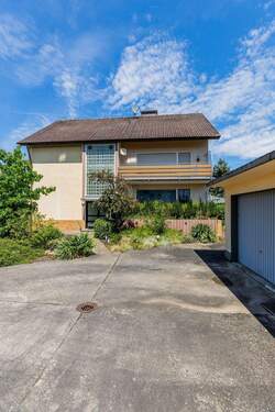 Ansicht Hof - 1 Zimmer Mehrfamilienhaus, Wohnhaus in Rüsselsheim