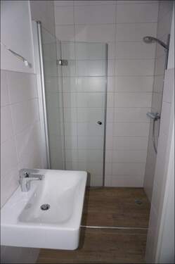 mit Dusche - 