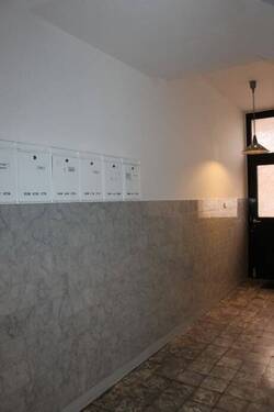 Hausflur Ansicht 1/3 - 