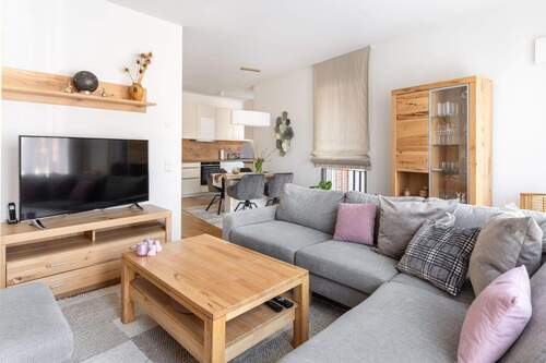 Wohnzimmer - 1 Zimmer Terrassenwohnung zum Kaufen in Hamburg