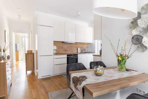 Essbereich/Küche - 1 Zimmer Terrassenwohnung in Hamburg