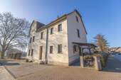 Haus & Gartenansicht - Mehrfamilienhaus, Wohnhaus in Hemer
