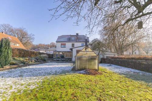 Haus & Gartenansicht - 