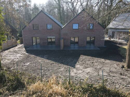 Garten - Doppelhaushälfte mit 168,40 m² in Rastede zur Miete