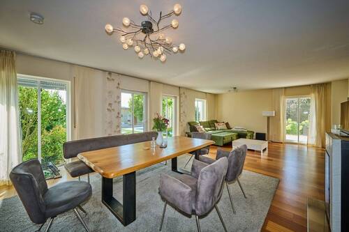 EFH Schambach Wohnen_Essen II - Einfamilienhaus mit 201,20 m² in Schambach zum Kaufen