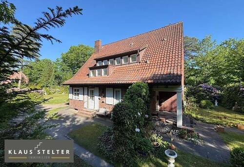 Das historische Satteldachhaus - ROTSTEINHAUS MIT STAFFELGAUBEN - 259.000,00&nbsp;EUR Kaufpreis, ca.&nbsp; 160,00&nbsp;m&sup2;&nbsp;Wohnfl&auml;che
