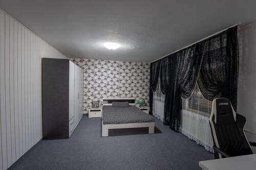 Schlafzimmer 1.OG - 