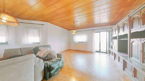 Wohnbereich - 6 Zimmer Bungalow in Bruchmühlbach-Miesau