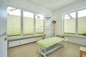 Behandlungsraum - Büro mit 298,00 m&sup2; in Münsing zum Kaufen