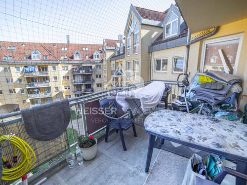 Balkon - Etagenwohnung mit 44,10 m&sup2; in Fürth zum Kaufen