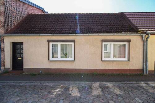 Außenansicht - 3 Zimmer Reihenmittelhaus zum Kaufen in Gnoien