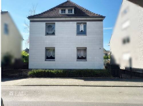 Frontansicht - Einfamilienhaus zum Kaufen in Düsseldorf