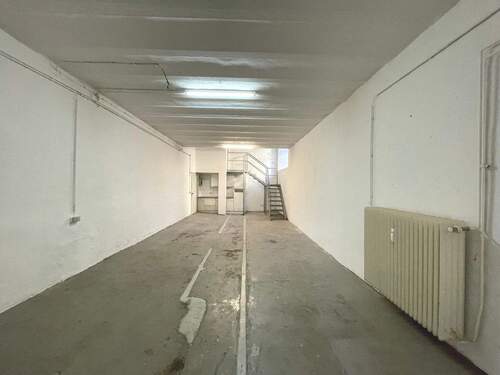 LA72-UET202.jpeg - 