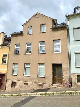Hausansicht - 6 Zimmer Reihenmittelhaus zum Kaufen in Reichenbach
