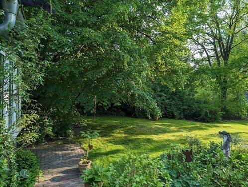 parkähnlicher Garten - 