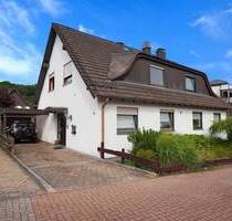 Schöne Doppelhaushälfte in bester Lage von Hagen-Holthausen, Garage, Carport, Kamin und SW-Terrasse