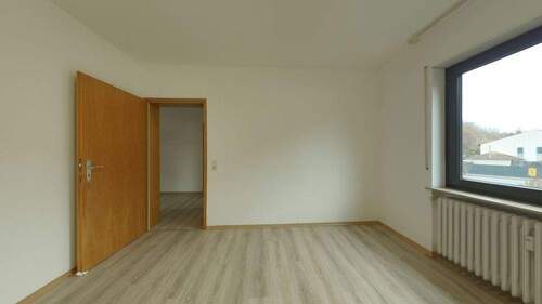 Schlafzimmer - 4 Zimmer Etagenwohnung in Kaiserslautern / Einsiedlerhof