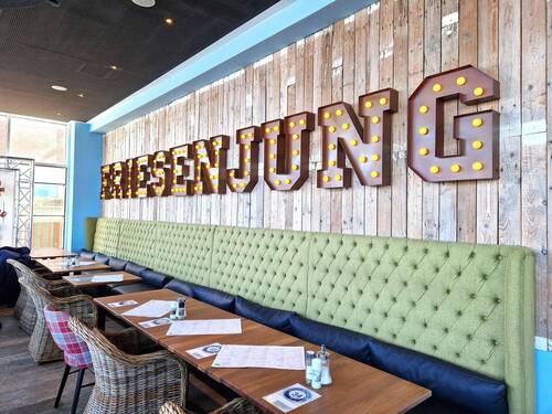 Restaurant ganzjährig geöffnet - 