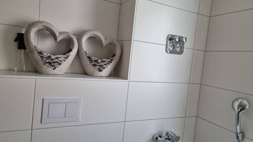 Badezimmer - 4 Zimmer Etagenwohnung zum Kaufen in Jestetten
