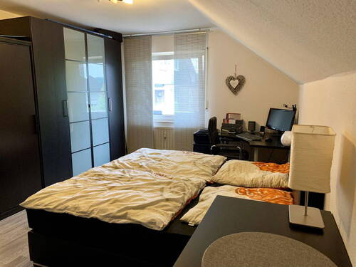 Schlafzimmer - Etagenwohnung mit 68,00 m² in Leichlingen (Rheinland) zum Kaufen