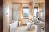 Badezimmer Erdgeschoss - 