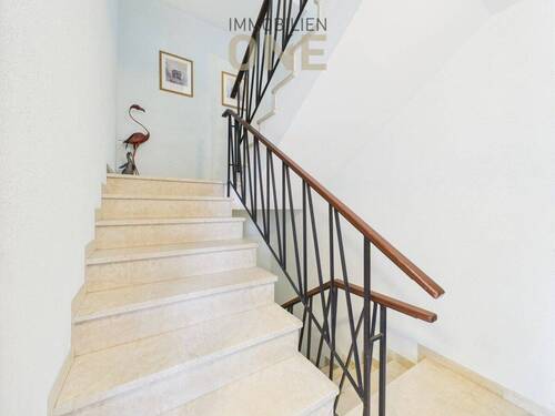 Bild 2 - 4 Zimmer Etagenwohnung zum Kaufen in Regensburg / Harting