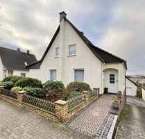Vielseitiges Wohnhaus mit großem Grundstück in Barntrup