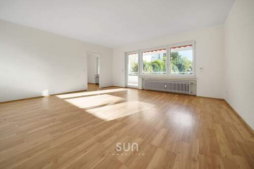 HELLES WOHNZIMMER - 2 Zimmer Etagenwohnung in Wiesbaden