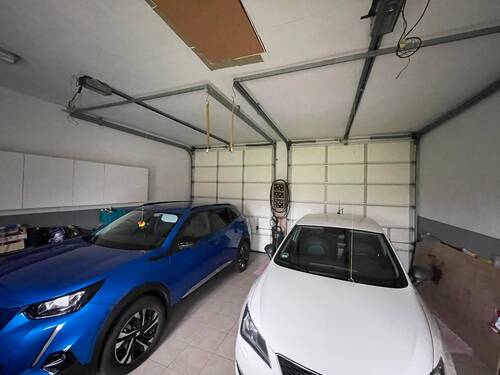 Garage.jpg - 
