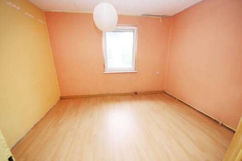 Schlafzimmer im OG (Vorderhaus) - 