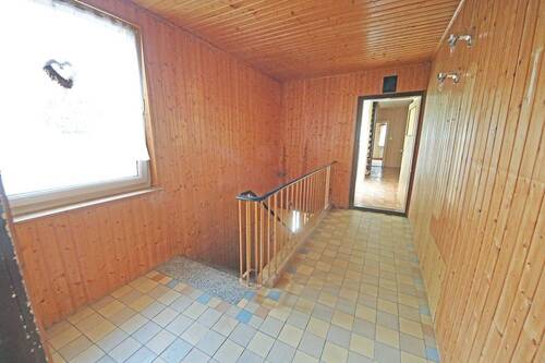 Flur- / Treppenbereich im OG - 