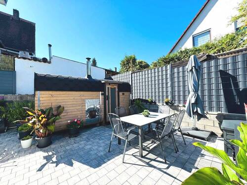 Terrasse mit Sauna - 