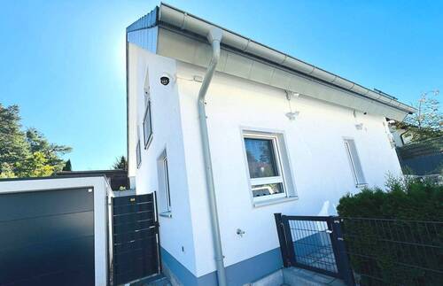 Außenansicht - 4 Zimmer Mehrfamilienhaus, Wohnhaus zum Kaufen in Schwabach