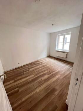 Schlafzimmer 2 - 3 Zimmer Etagenwohnung in Wismar