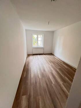 Schlafzimmer 1 - Etagenwohnung mit 54,00 m² in Wismar zur Miete