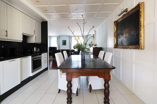 08-apartment008.jpg - 