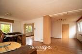 Wohn- und Esszimmer - 